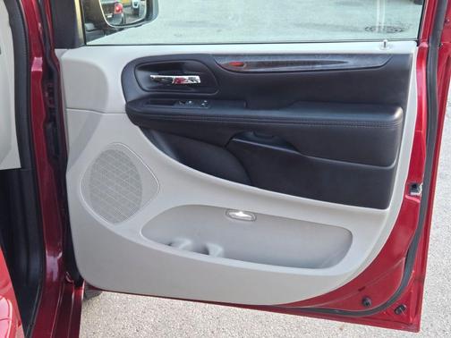 2016 Dodge Grand Caravan AVP/SE