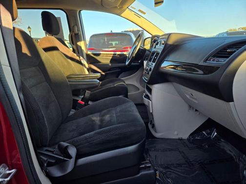 2016 Dodge Grand Caravan AVP/SE