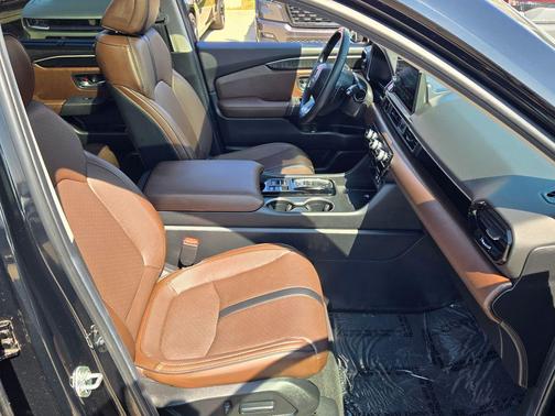 Crystal Black Pearl 2025 Honda Pilot Elite