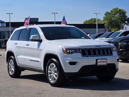2021 Jeep Grand Cherokee Laredo