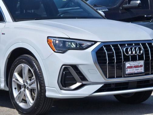 2021 Audi Q3 45 S line Premium