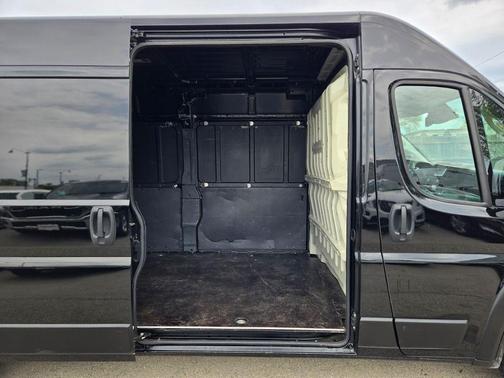 Black Clearcoat 2023 RAM ProMaster 3500 High Roof