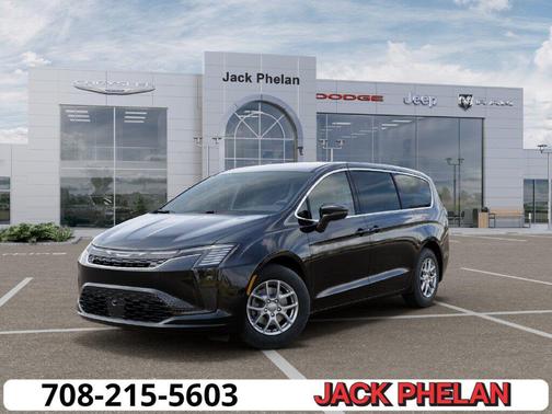 Diamond Black Crystal Pearlcoat 2027 Chrysler Pacifica L