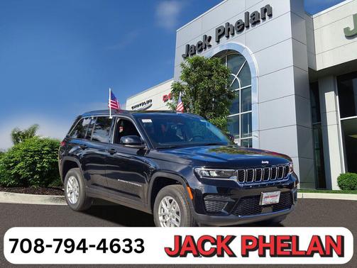 2025 Jeep Grand Cherokee Laredo