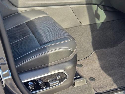 2025 Jeep Grand Cherokee Overland