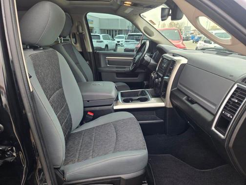 2020 RAM 1500 Classic SLT