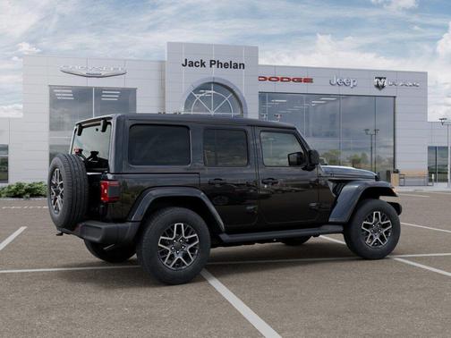 Black Clearcoat 2026 Jeep Wrangler 4-Door Sahara 4x4