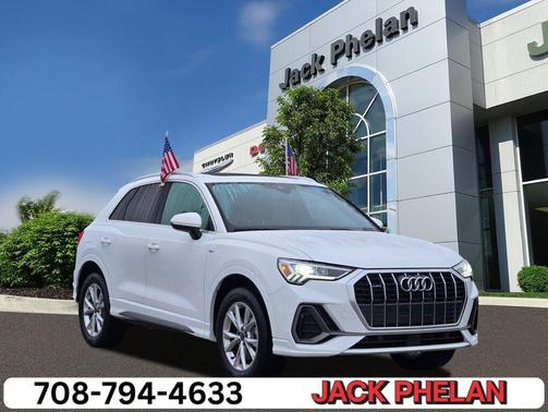 2025 Audi Q3 Premium 45 TFSI S line quattro Tiptronic