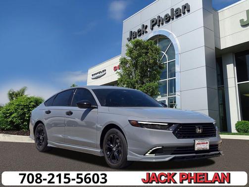 Urban Gray Pearl 2025 Honda Accord SE