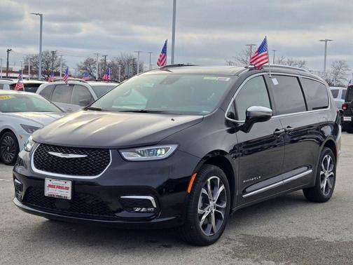 2026 Chrysler Pacifica L