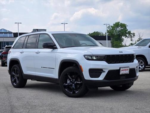 2025 Jeep Grand Cherokee Altitude