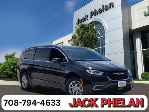 2025 Chrysler Pacifica L
