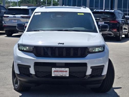 2025 Jeep Grand Cherokee L Altitude