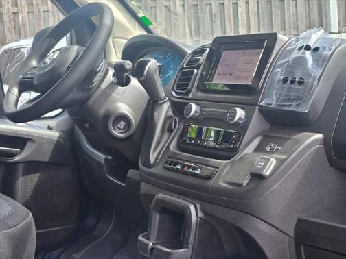 2025 RAM ProMaster 1500 Low Roof