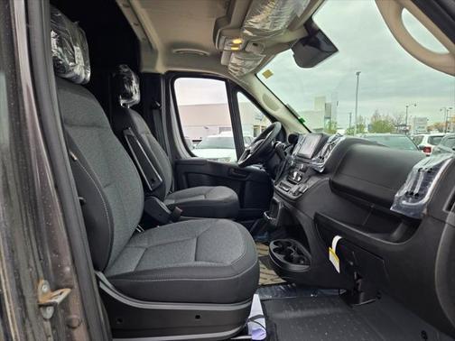 2025 RAM ProMaster 2500 High Roof
