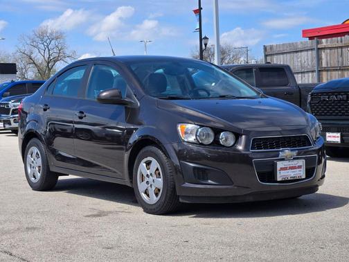 Mocha Bronze Metallic 2014 Chevrolet Sonic LS