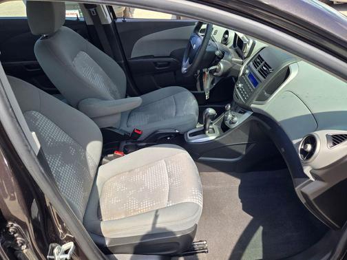 Mocha Bronze Metallic 2014 Chevrolet Sonic LS