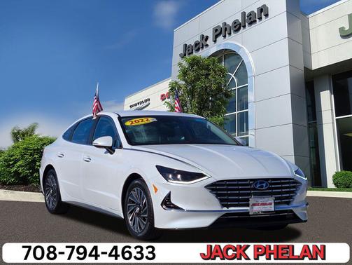 2022 Hyundai SONATA Hybrid SE