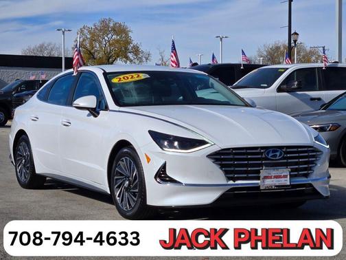 2022 Hyundai SONATA Hybrid SE
