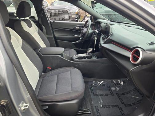 2024 Chevrolet Trax FWD 1RS