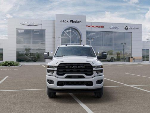 Bright White Clearcoat 2026 RAM 2500 Big Horn Crew Cab 4x4 6'4' Box