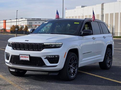 2025 Jeep Grand Cherokee Summit
