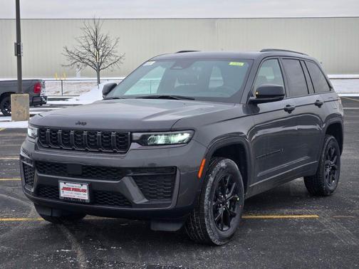 2026 Jeep Grand Cherokee Altitude