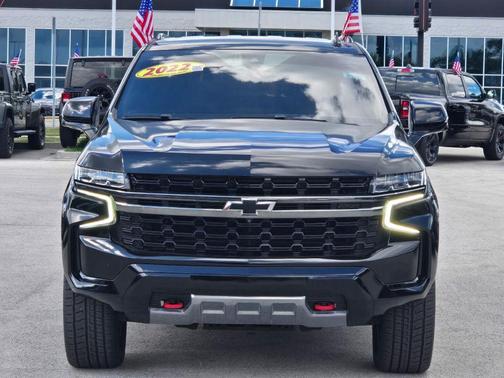 2022 Chevrolet Suburban 4WD Z71