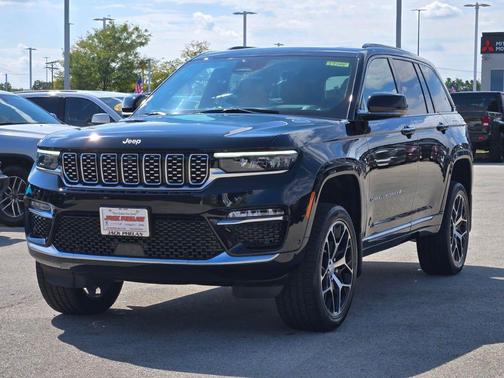 2025 Jeep Grand Cherokee Summit