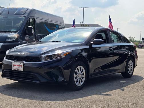 2023 Kia Forte LX