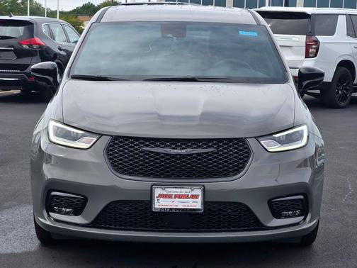 Ceramic Gray Clearcoat 2024 Chrysler Pacifica Hybrid S Appearance Pkg