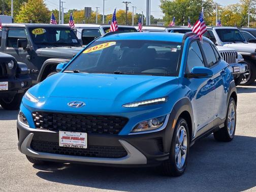 2022 Hyundai KONA SEL