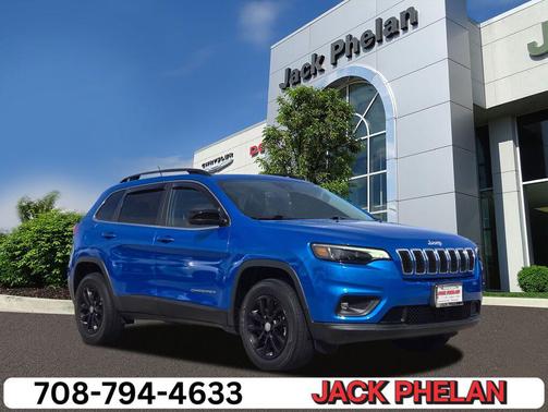 Hydro Blue Pearlcoat 2022 Jeep Cherokee Latitude Lux