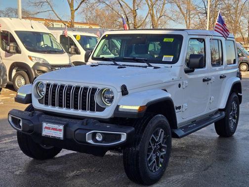 2026 Jeep Wrangler 4-Door Sahara 4x4