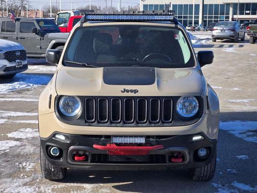 2015 Jeep Renegade Trailhawk