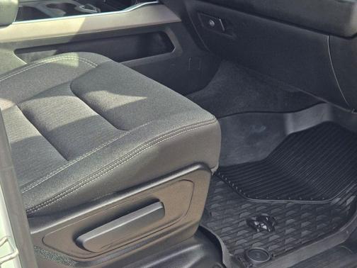 Bright White Clearcoat 2020 RAM 1500 Big Horn/Lone Star