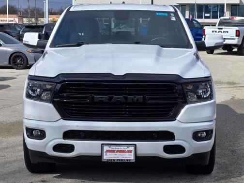 Bright White Clearcoat 2020 RAM 1500 Big Horn/Lone Star