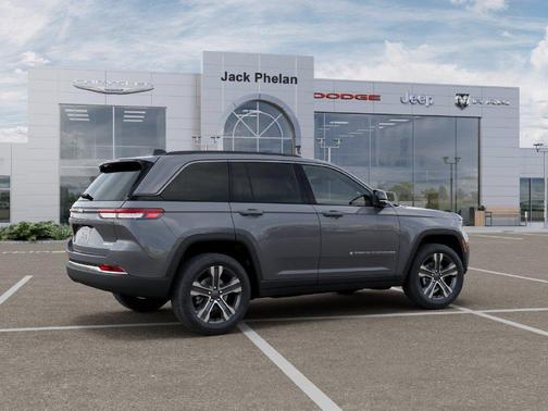Stinggray 2027 Jeep Grand Cherokee Limited