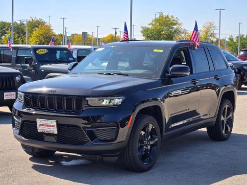 2025 Jeep Grand Cherokee Altitude