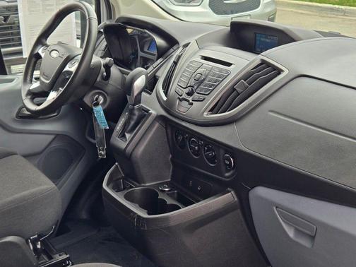 Oxford White 2015 Ford Transit-250 Base