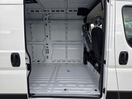 2026 RAM ProMaster 3500 High Roof