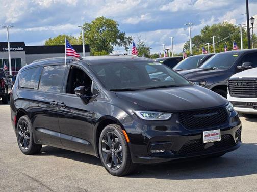 2026 Chrysler Pacifica L