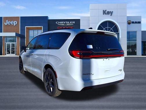 2026 Chrysler Pacifica Limited