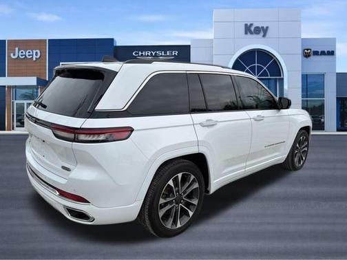 2023 Jeep Grand Cherokee Overland