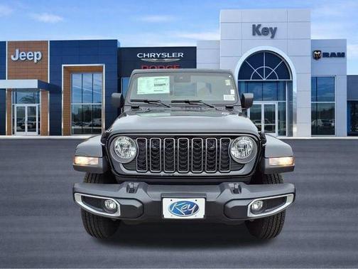 Black Clearcoat 2025 Jeep Gladiator Sport