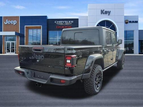 2026 Jeep Gladiator Sport