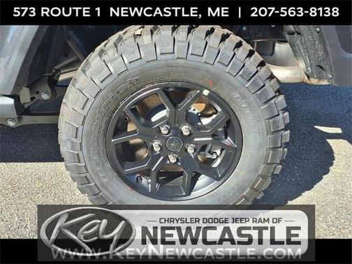 2025 Jeep Gladiator Sport