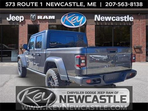 2025 Jeep Gladiator Sport