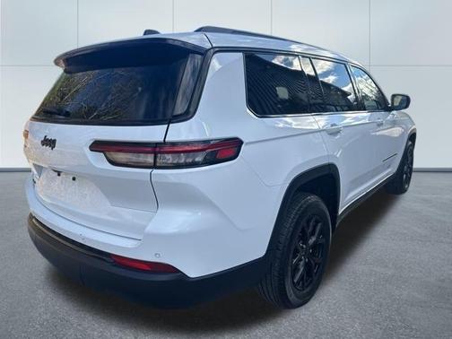 2024 Jeep Grand Cherokee L Laredo