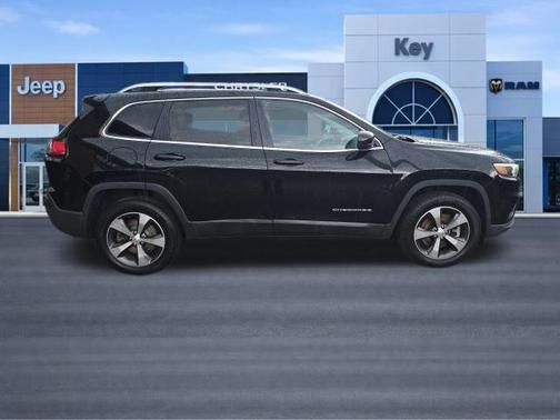 Diamond Black 2019 Jeep Cherokee Limited